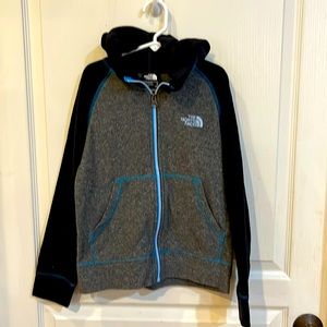 NWOT The North Face hooded fleece jacket